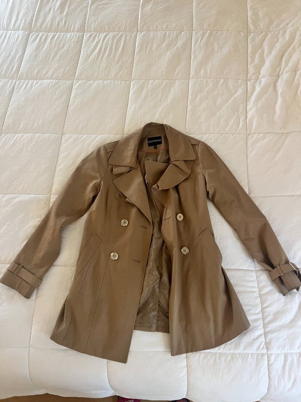 Express trench coat